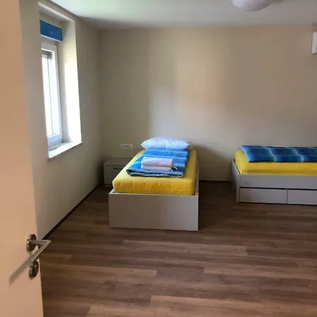Nice Hiša za goste Ihan